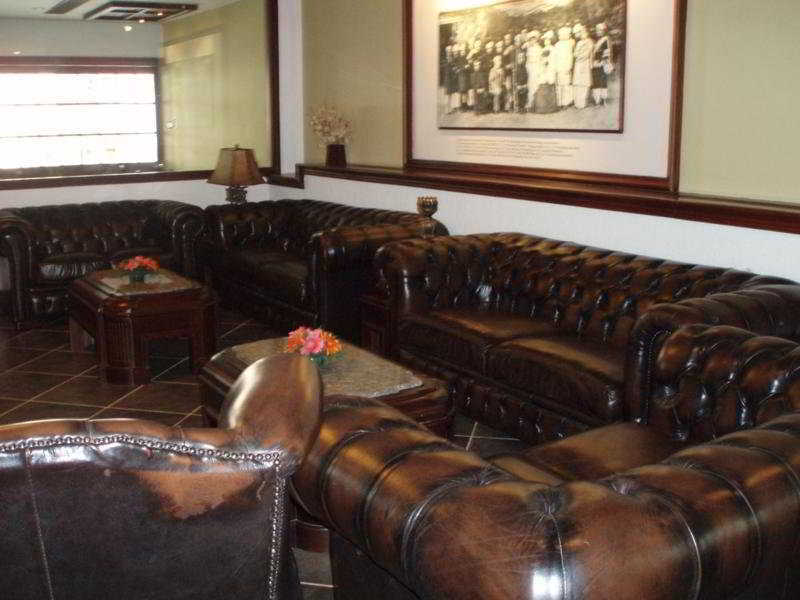 Travancore Court Kochi Extérieur photo